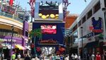 Foto: Flying Fox di Atas Pusat Perbelanjaan