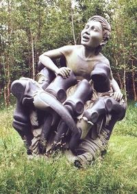 Taman Berisi patung-patung yang Ngeri di Eropa