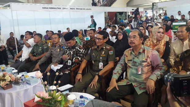 Sandi Resmikan Thamrin City Jadi Mall Sadar Zakat dan Amal Sosial