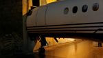Terhempas Angin, Private Jet Tabrak Pagar dan Nuncep di Dinding