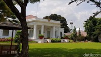 Pada saat debit sungai kembali normal, air akan dibuang ke sungai atau dimanfaatkan lagi untuk keperluan lain misalnya menyiram kebun Istana Kepresidenan. Pool/Kementerian PUPR.