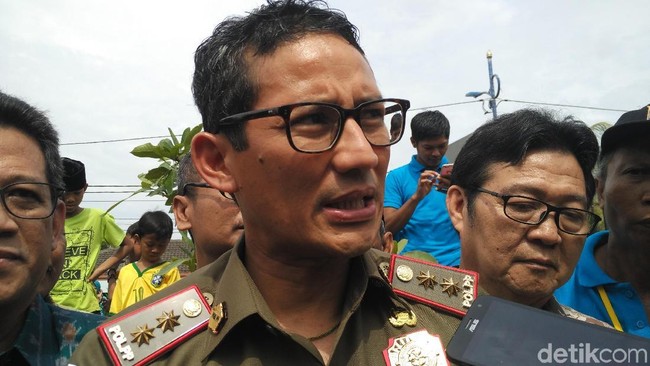 Sandiaga Uno Bertemu Ratu Prabu Bahas LRT Jakarta Rp 320 T