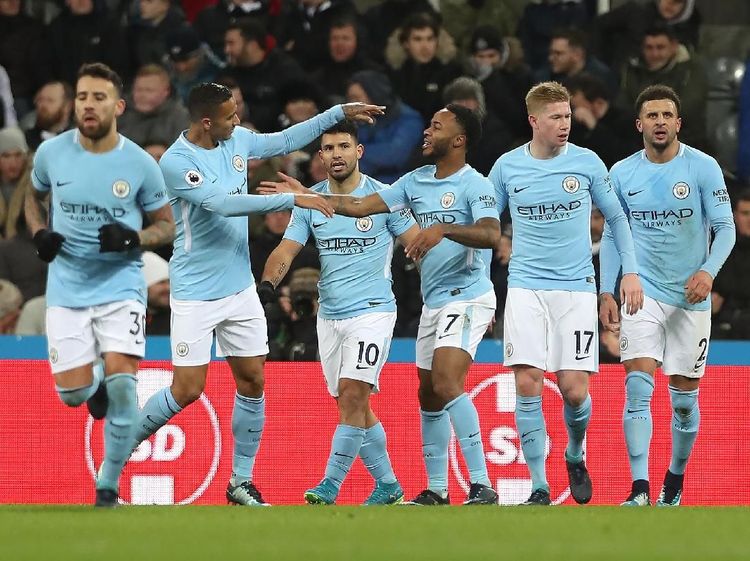 City Berlari Sendirian