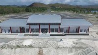 Bandara Namniwel yang terletak di Kecamatan Namlea, Kabupaten Buru, Maluku. Bandara ini masuk ke dalam kelas tiga. Pool/Kemenhub.