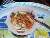 Uniknya Soto Klethuk Khas Blora, Makanan Berkuah yang Renyah!