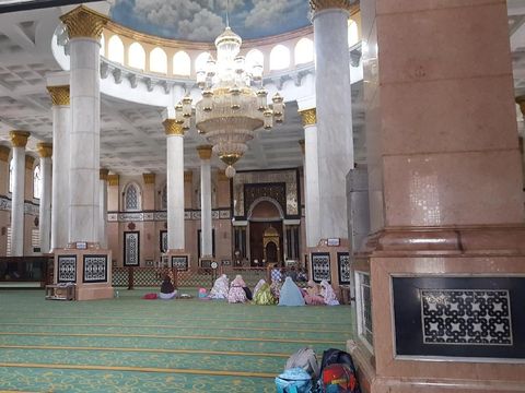 Ada Sejarah Panjang Sebelum Pendiri Masjid Kubah Emas Tutup Usia