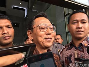 Hampir 6 Jam Diperiksa KPK, Eks Wapres Boediono Irit Bicara