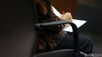 Agenda sidang ketiga yakni mendengar jawaban jaksa terkait eksepsi Setya Novanto.