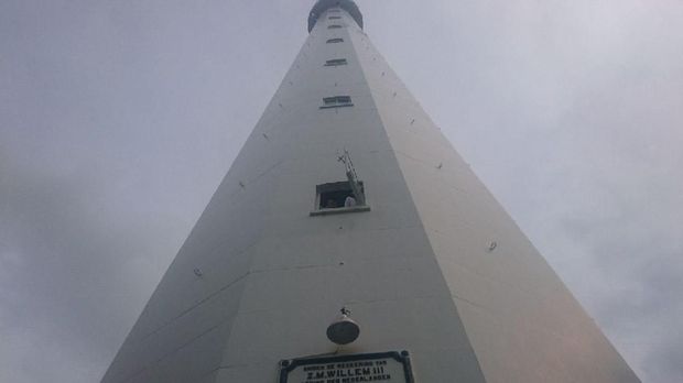 Berusia Seabad Lebih, Menara Suar Cikoneng Masih Berdiri Gagah