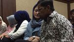 Eh! Idrus Marham Foto Candid Ny Deisti di Belakang Setya Novanto