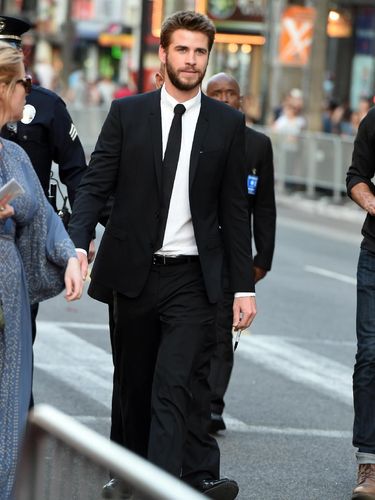 Liam Hemsworth Dianugerahi Vegan Terseksi Australia 2017 oleh PETA