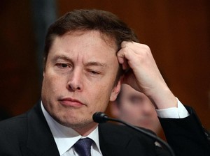 Elon Musk Hingga Ronaldo Diklaim Percaya Bumi Datar