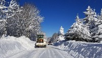 Salah satu jalan di New York yang tertutup salju tebal. Diperkirakan suhu di kawasan New York dan sekitarnya bisa mencapai minus 35 derajat (Dok. Lorraine Volunteer Fire Company Inc)