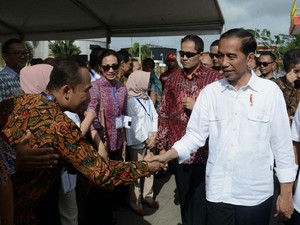 Jokowi: Denyut Nadi Perekonomian Ada di Pasar Rakyat