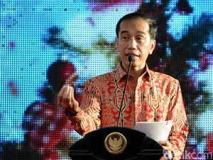Jokowi Dukung Susi Tenggelamkan Kapal, Tapi...