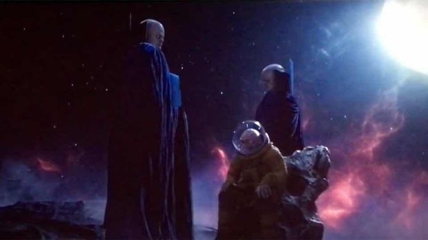 10 Penampilan Terbaik Stan Lee sebagai Cameo