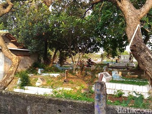 Makam Warga di Ciputat Dibongkar Orang Misterius, Tali Kafan Dicuri