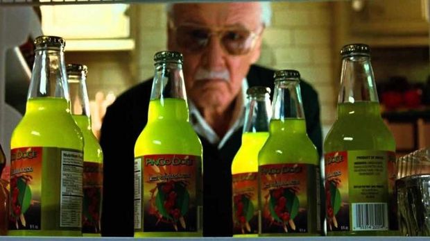10 Penampilan Terbaik Stan Lee sebagai Cameo