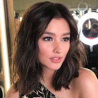 Merupakan keturunan Filipina-Amerika, Liza Soberano lahir di California 19 tahun lalu, namun dibesarkan di Manila. Berdarah campuran, Liza Soberano dikaruniai fitur wajah blasteran yang memesona. (Foto: Instagram/Liza Soberano)