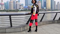 Keenam ada model asal Inggris, Jordan Dunn. Ia telihat sangat menyukai suasana The Bund, Shanghai, China (Dok. Instagram/jourdandunn)