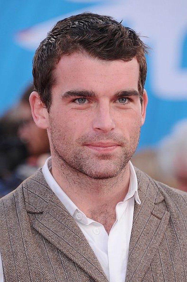 William Levy ada di posisi kelima. Ia adalah seorang aktor dan mantan model asal Amerika keturunan Kuba. William pernah bermain di Resident Evil di 2016. Foto: Instagram/Getty Images