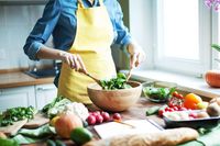 5 Tips Bikin Salad Enak dan Sehat untuk Pesta Tahun Baru