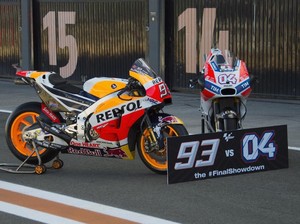 MotoGP 2017: Kecerdikan Marquez vs Dovizioso yang Gigih
