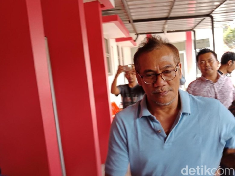Ditangkap karena Narkoba, Tio Pakusadewo Ngaku Ingin Berubah Ditangkap karena Narkoba, Tio Pakusadewo Ngaku Ingin Berubah