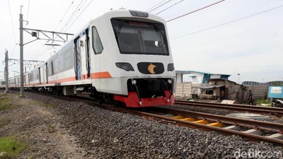 Asyik! Kereta Bandara Soetta Segera Diresmikan