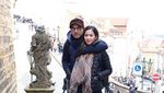 Vanessa Surya Kekasih Glenn Fredly, Kemesraan Bunga Zainal dan Sukhdev Singh
