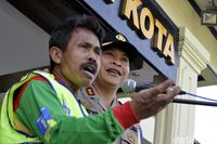 Juru Parkir Jujur Dapat Kejutan dari Kapolresta Sukabumi