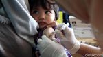 Lucu! Ekspresi Si Kecil Saat Imunisasi Difteri