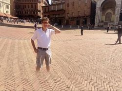 Deretan Foto Super Aneh yang Terekam Google Maps