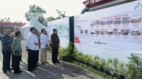 Pemerintah menargetkan, hingga akhir 2019 akan beroperasi lembaga penyalur BBM Satu Harga di 159 lokasi, dengan fokus di daerah 3T (terdepan, terluar, dan tertinggal). Melalui program BBM satu harga ini masyarakat yang sebelumnya harus mengeluarkan Rp 7.000 hingga Rp 100.000 untuk membeli BBM per liternya kini bisa mendapatkan dengan harga Rp 6.450 per liter untuk Premium dan Rp 5.150 untuk Solar. Pool/Kris/Biro Pers Setpres.