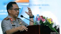 Kapolri Jenderal Tito Karnavian mengatakan pihaknya menangani 1.472 kasus korupsi selama 2017. Dari jumlah itu, 1.028 kasus telah selesai penyidikannya.