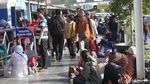Stasiun Pasar Senen Mulai Dipadati Penumpang