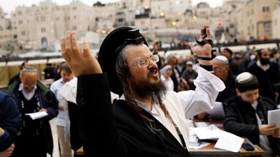 Warga dan Menteri Israel Ramai-ramai Doa Minta Hujan di Yerusalem