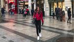 Nia Ramadhani Nikmati Liburan di Paris