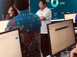 Mengintip Persiapan Mesin Pengais Konten Porno