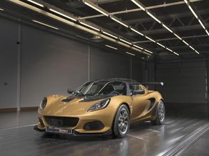 Di Bawah Geely, Lotus Siap Menjadi Pesaing Ferrari