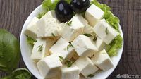 Resep Salad: <i/>Fruit Salad with Feta Cheese and Fiesta Mixed Vegetables</i>