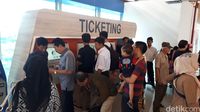 Tiket Kereta Bandara Ludes, Begini Suasana di Stasiun Sudirman Baru