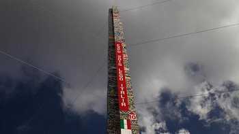Lego tower di Italia tersebut dibangun pada 2015 lalu untuk pagelaran Milan World Expo. Foto: Ist/Internet