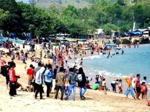 Cegah Macet, Polisi Akan Tutup Jalur ke Pantai Tambakrejo Blitar