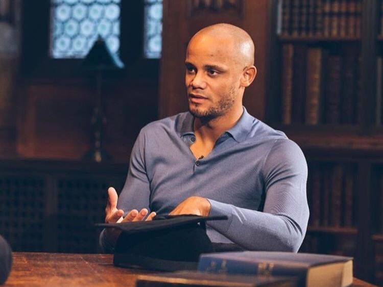 Kompany dan Manajer serta Pesepakbola Lain yang Serius di Akademi