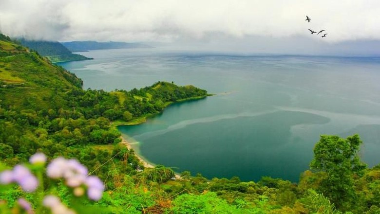 Danau Toba yang indah (Ivonesuryani/dtraveler) Danau Toba yang indah (Ivonesuryani/dtraveler)