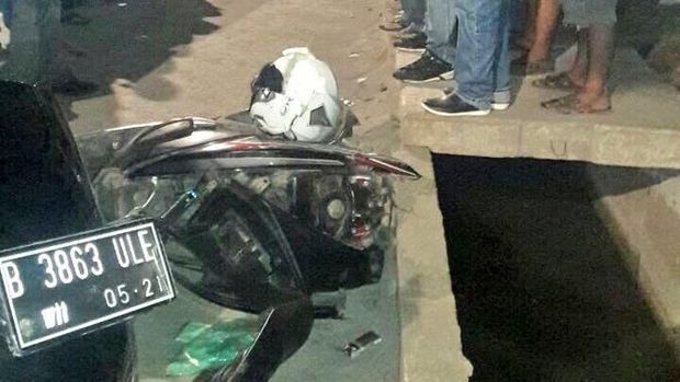 Kecelakaan Truk Vs Motor di Marunda, 1 Orang Tewas