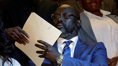 George Weah: Dari Lapangan Hijau ke Kursi Presiden Liberia
