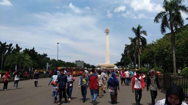  Kawasan Monas, Minggu (31/12/2017)