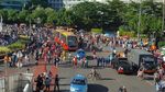 Warga yang Menyemut di Bundaran HI, Meski Tak Ada Car Free Day